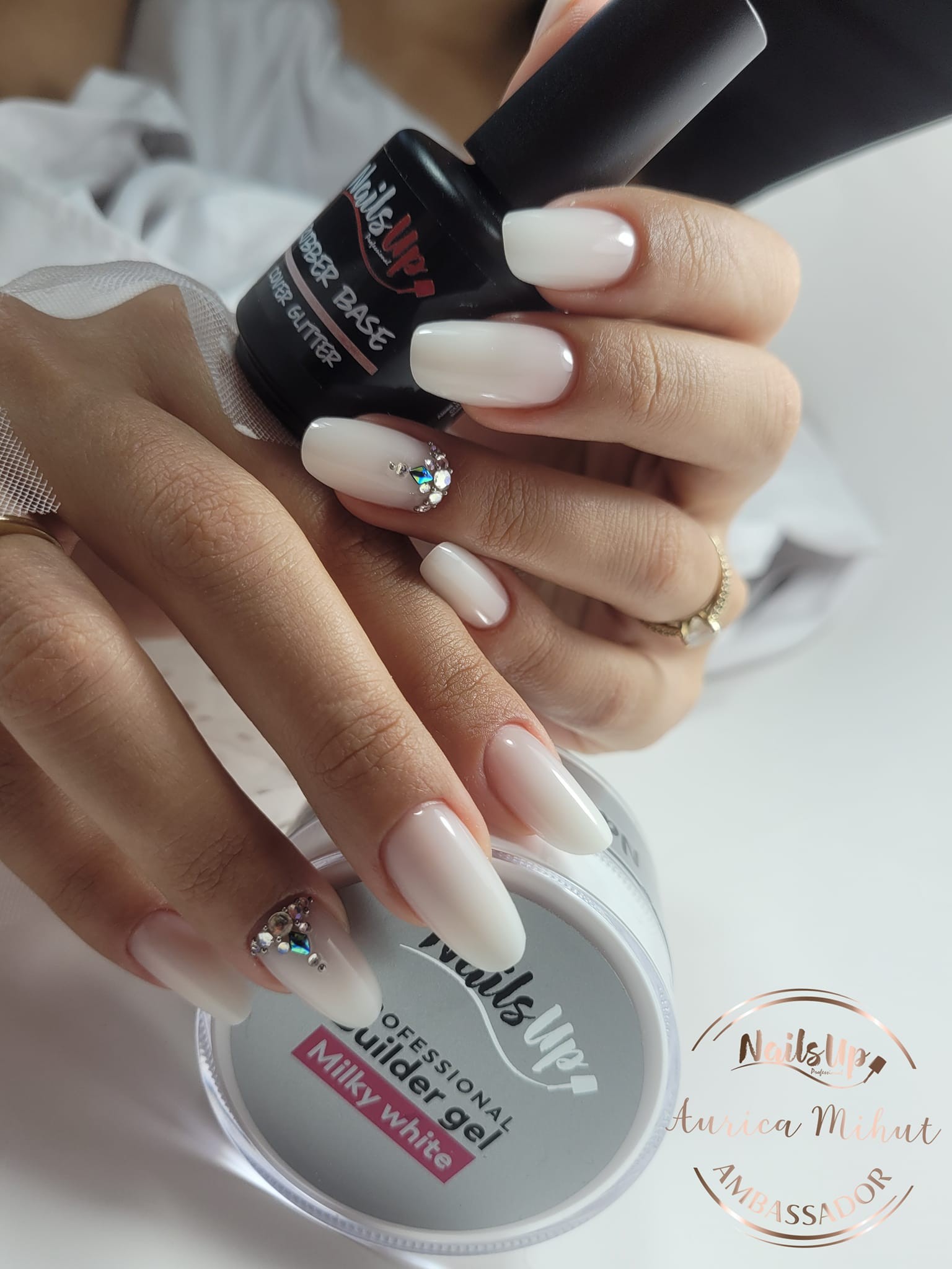 gel-uv-autonivelant-nailsup-milky-white-15g