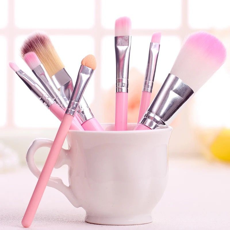 set-7-pensule-makeup-hello-kitty-pink